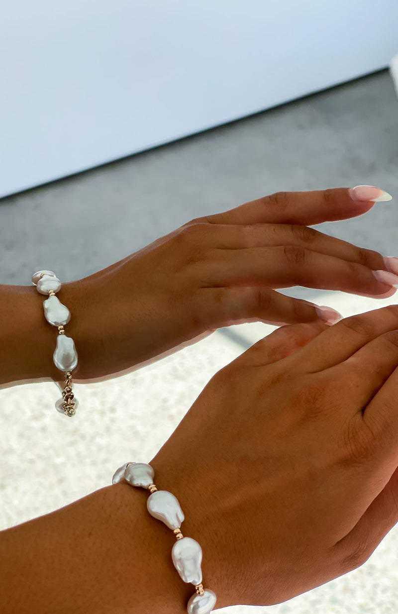 Luca Pearl Bracelet Gold